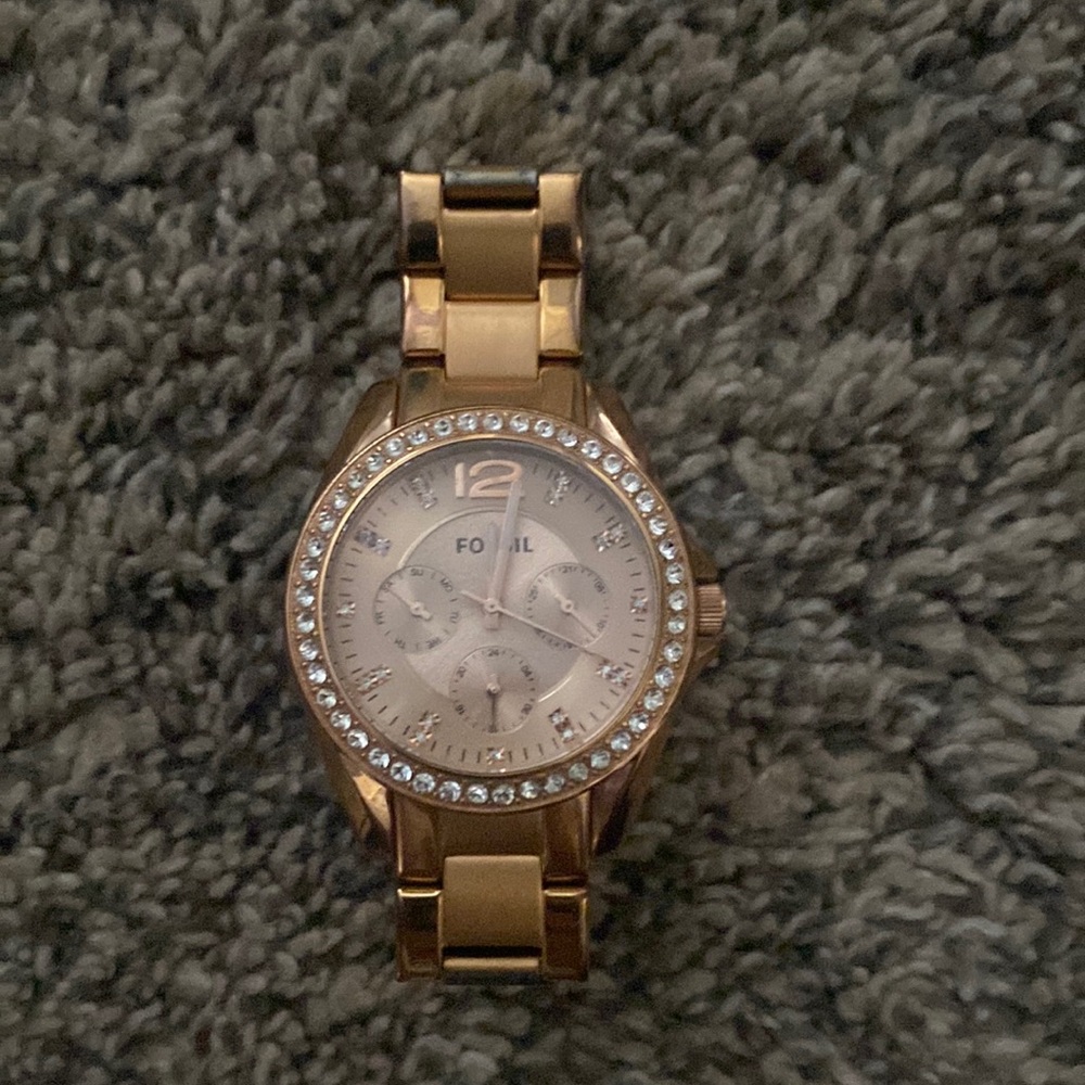 Rose Gold Fossil watch
